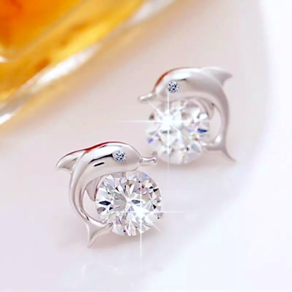 Silver Dolphin Earrings Nwt - Picture 6 of 7